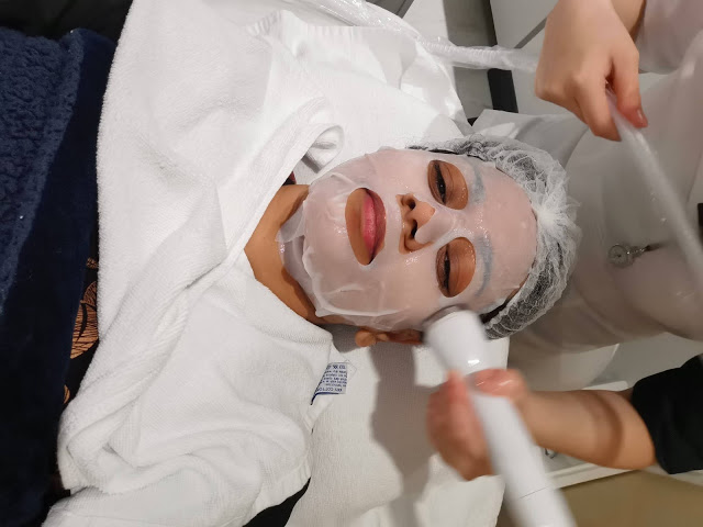 Cryo Therapeutics Treatment with Sheet Mask